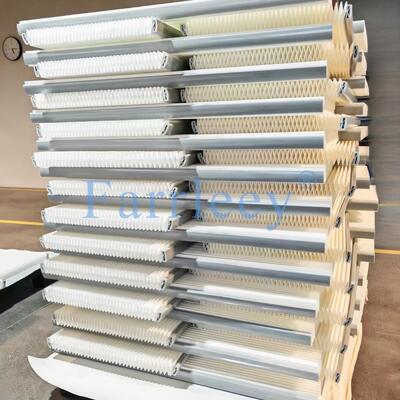 Jakość Wysokiej wydajności wkładek filtracji pyłu z PTFE Donaldson Tetratex, odporność termiczna 80°C i 9,00 m2 powierzchni filtracyjnej do ekstrakcji dymu laserowego fabryka