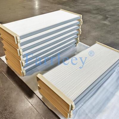 Jakość Oryginalny alternatywny filtr zbierania pyłu z 99,95% wydajnością i technologią filtracji powierzchni powlekanej teflonem dla systemów cięcia laserowego fabryka